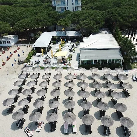 Szálloda Monaco & Garden 3*