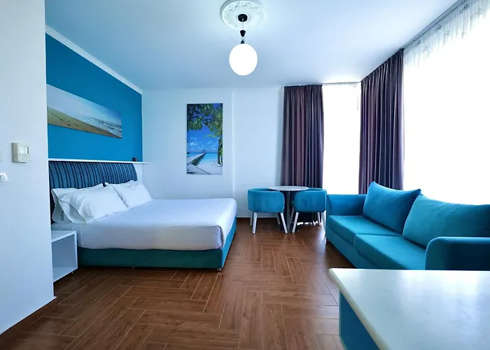 Monaco & Garden Golem (Tirana)